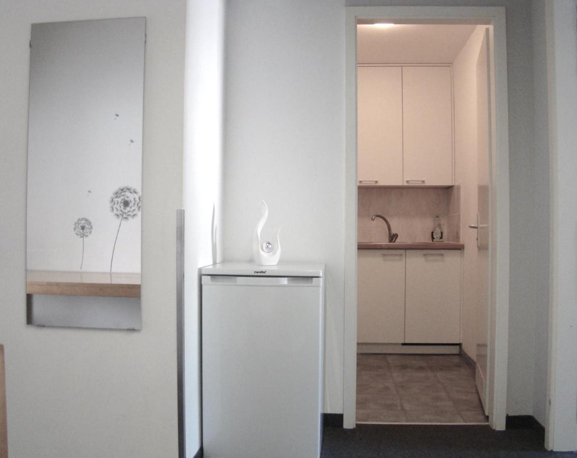 Bnb Potsdamer Platz - Rooms & Apartments Берлин Экстерьер фото