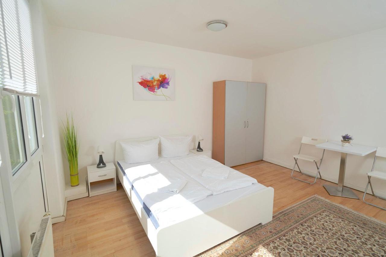 Bnb Potsdamer Platz - Rooms & Apartments Берлин Экстерьер фото