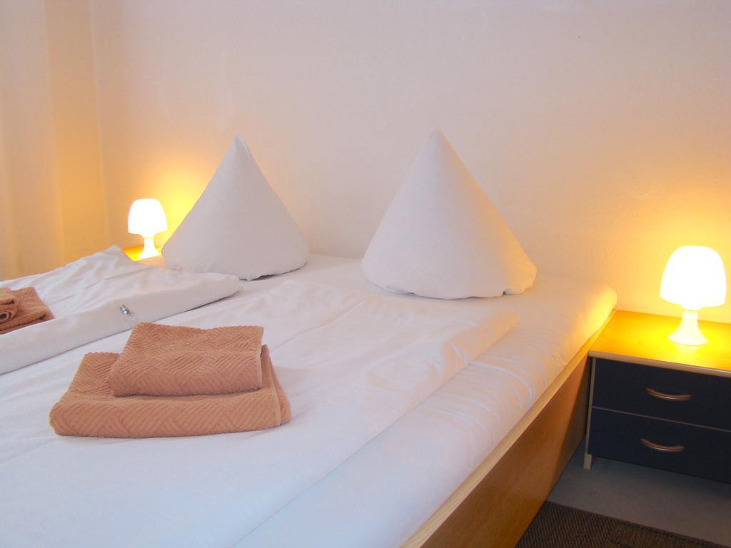 Bnb Potsdamer Platz - Rooms & Apartments Берлин Экстерьер фото
